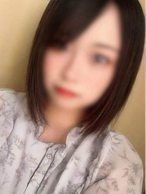 めいあ/3P★逆夜這い 10代、20代専門ハレンチ倶楽部 姫路店(デリヘル)