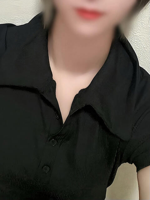 せいな/未経験！細身パイパン★ 10代、20代専門ハレンチ倶楽部　姫路店（デリヘル）