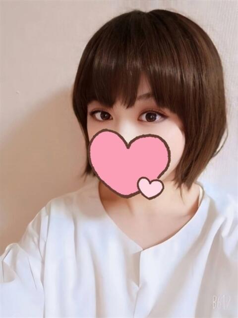 まゆか/顔有り動画！イラマ！ 10代、20代専門ハレンチ倶楽部　姫路店（デリヘル）