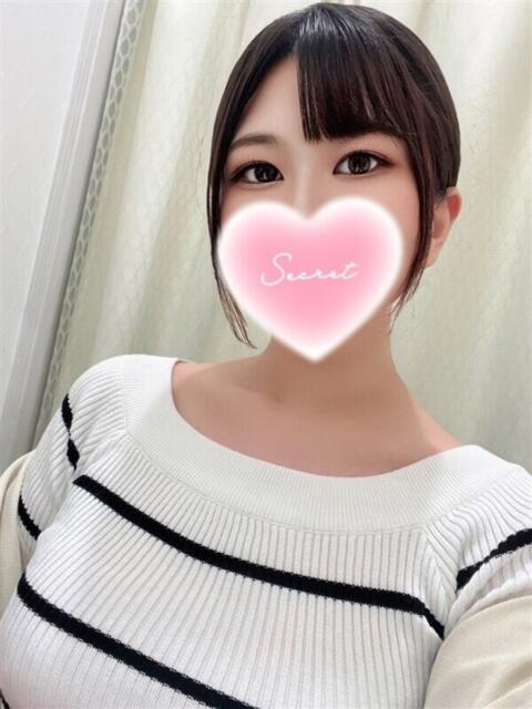 ゆめ/魅惑のF乳美少女★★★ 10代、20代専門ハレンチ倶楽部 姫路店(デリヘル)