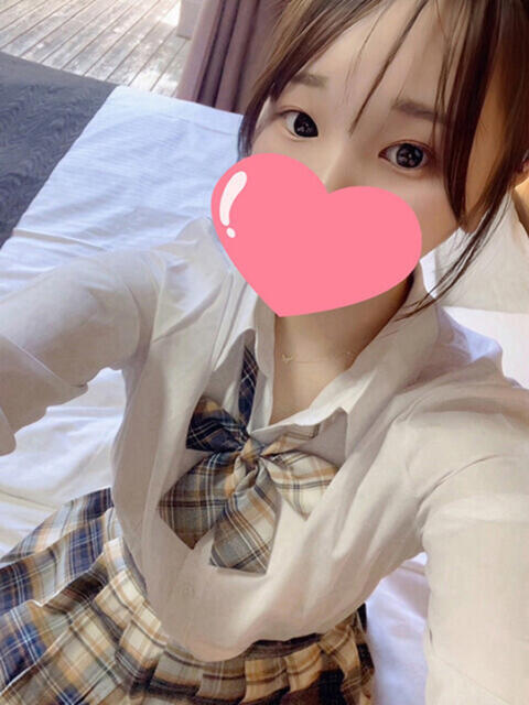 いおり/即尺★お掃除フェラ 10代、20代専門ハレンチ倶楽部 姫路店(デリヘル)