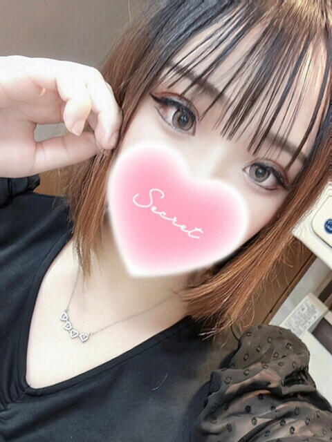 ひよ/パイパン!潮吹き! 10代、20代専門ハレンチ倶楽部 姫路店(デリヘル)