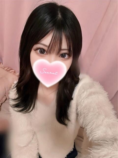 えみり/看板候補!愛嬌MAX★ 10代、20代専門ハレンチ倶楽部 姫路店(デリヘル)