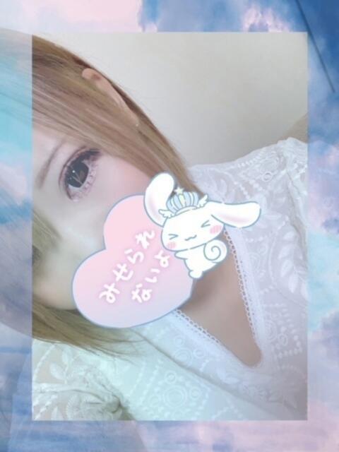 まお/顔射!撮影!ゴックン! 10代、20代専門ハレンチ倶楽部 姫路店(デリヘル)