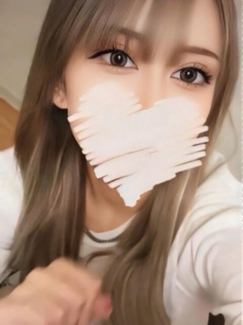 かな/男心惑わす最上級美女★ 10代、20代専門ハレンチ倶楽部　姫路店（デリヘル）