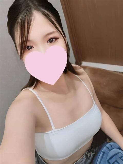 とうか/動画撮影★即尺 10代、20代専門ハレンチ倶楽部 姫路店(デリヘル)