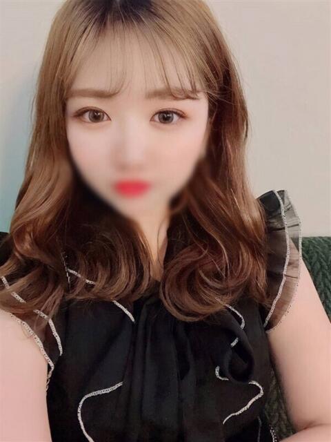 りこ/逆夜這い！からの撮影！！ 10代、20代専門ハレンチ倶楽部　姫路店（デリヘル）