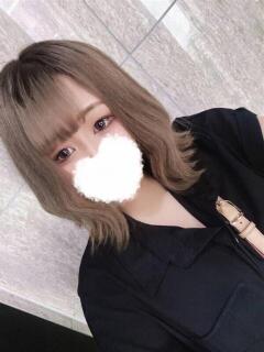 りん/イチャイチャ逆夜這い！！ 10代、20代専門ハレンチ倶楽部　姫路店（姫路/デリヘル）