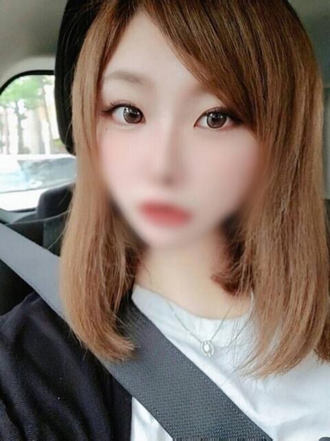 かすみ/爆乳Hカップ★★★ 10代、20代専門ハレンチ倶楽部　姫路店（デリヘル）