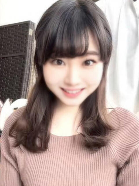 安部はるひ 断りきれない美人マッサージ嬢たち（デリヘル＆エステ）