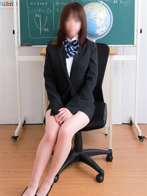 まろん 女教師と女子学生（ホテヘル）