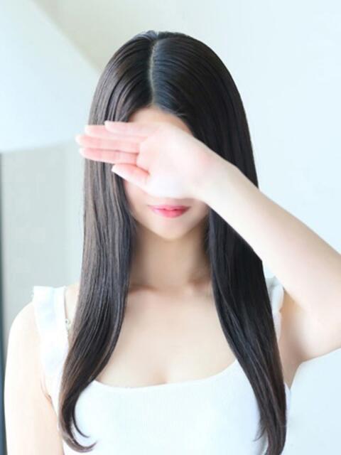 初美(はつみ) グランドオペラ東京（高級デリヘル）