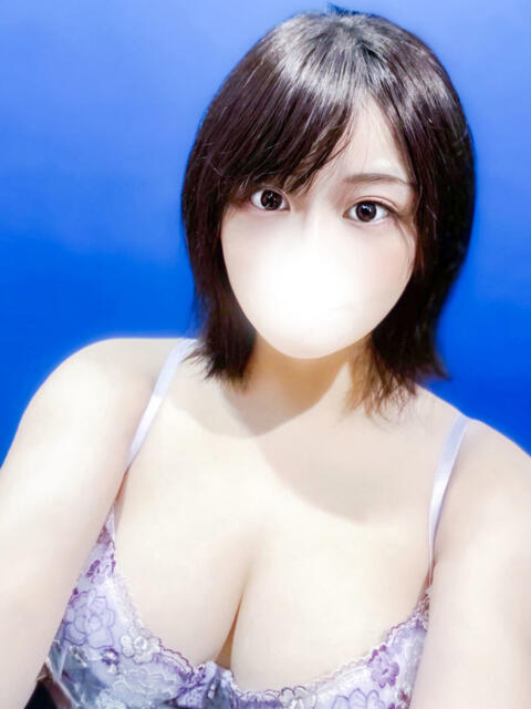 北林ねおこ 全裸にされた女たちor欲しがり痴漢電車（ホテヘル）