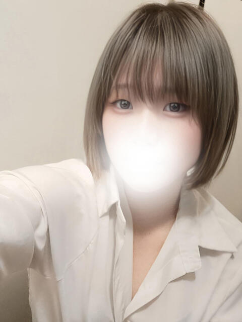 能勢えれな 全裸にされた女たちor欲しがり痴漢電車(ホテヘル)