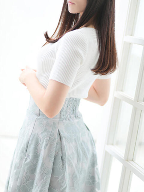 陽向(ひなた) グランドオペラ東京（高級デリヘル）