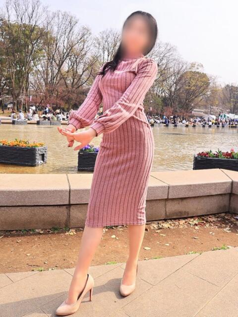 実花 東京人妻フォーシーズンズ（人妻・熟女待ち合わせデリヘル）