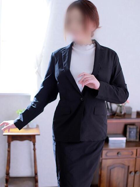 小麦-こむぎ- 人妻倶楽部 花椿大崎店（人妻デリヘル）