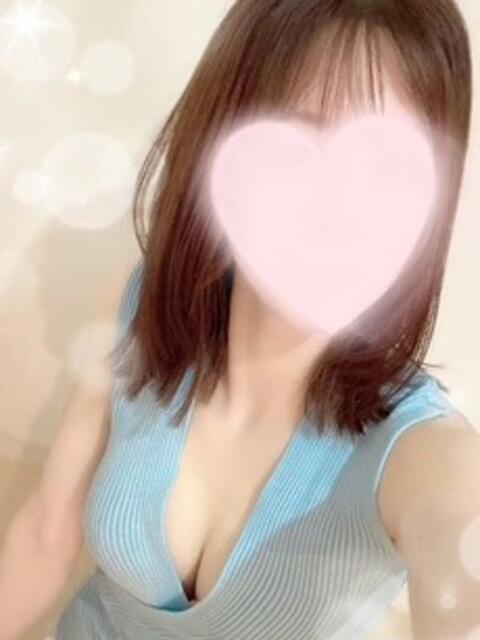 陽依（ひより） Shiny（【非風俗】メンズエステ）