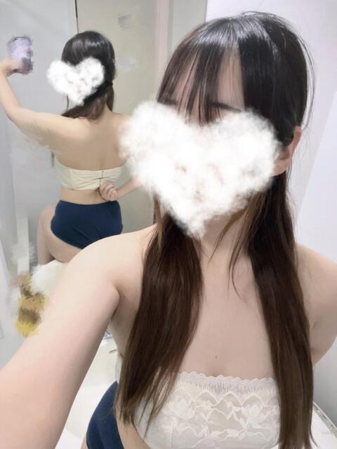 うみ/逆夜這い!イラマ!顔射! 10代、20代専門ハレンチ倶楽部 姫路店(デリヘル)