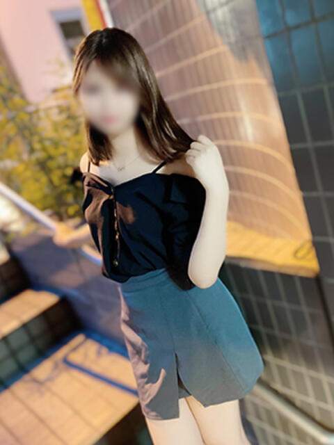 ゆい かりんと秋葉原（オナクラ・手コキ）