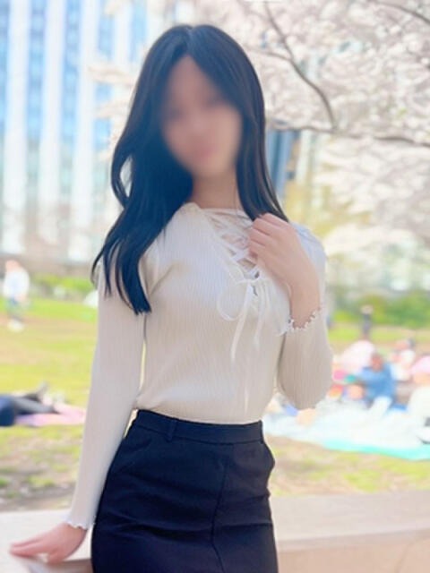 みくる かりんと秋葉原（オナクラ・手コキ）