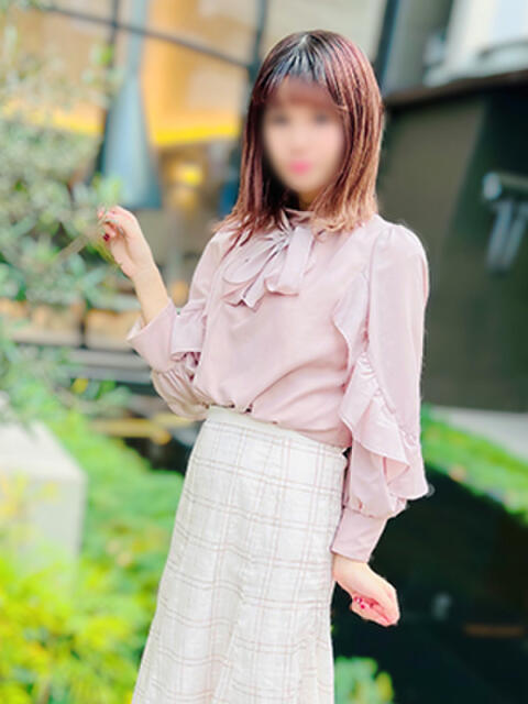 さくら かりんと秋葉原(オナクラ・手コキ)