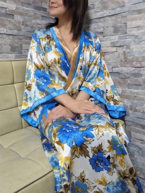 片瀬 真珠夫人(人妻デリヘル)