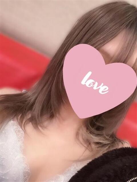 ひびき 沖縄素人図鑑（デリヘル）