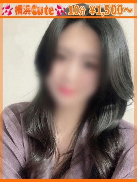 あかり 横浜Cute(店舗型オナクラ&手コキ専門店)