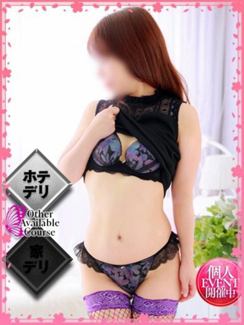 真白れな 人妻百花(人妻ホテヘル)