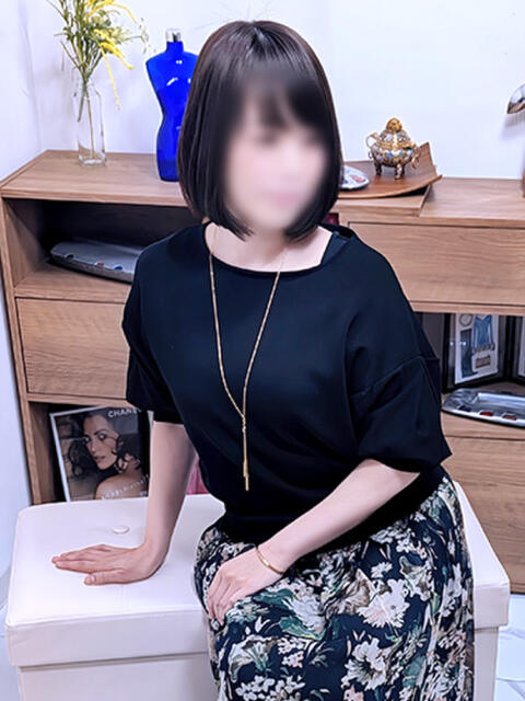 美すず ミセスラウンジ東京（人妻系デリヘル）