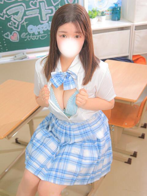 みなも 東京巨乳デリヘル おっぱいマート(デリヘル)