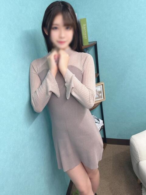 いずみ 横浜ひよこ倶楽部（素人系夜這いイメクラ）