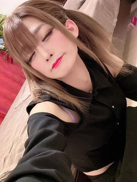 愛夢まな 浜松ニューハーフヘルスプラチナム（ニューハーフヘルス）