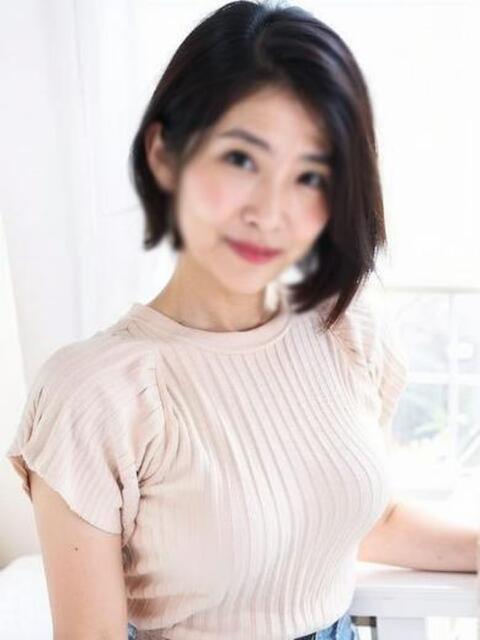 とうこ エクセレント~美妻が集まる店~(デリヘル)