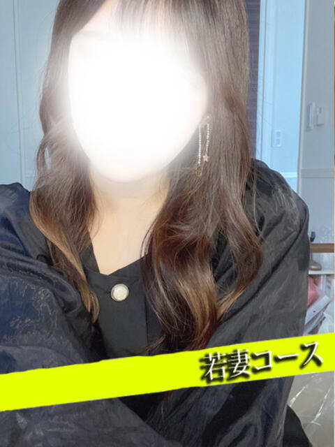 ここな 甲府人妻隊（人妻デリヘル）