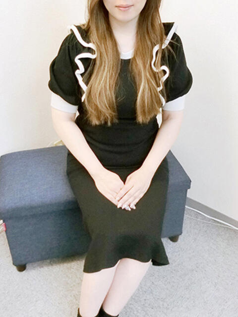 東山るな 恋する奥さん 西中島店(人妻ホテヘル&デリヘル)