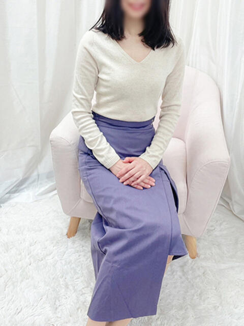 安田すず 恋する奥さん 西中島店（人妻ホテヘル＆デリヘル）