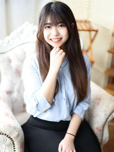 松川うゆ 断りきれない美人マッサージ嬢たち（デリヘル＆エステ）