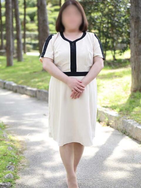 ことみ 待ちナビ(駅待ち合わせ型デリヘル)