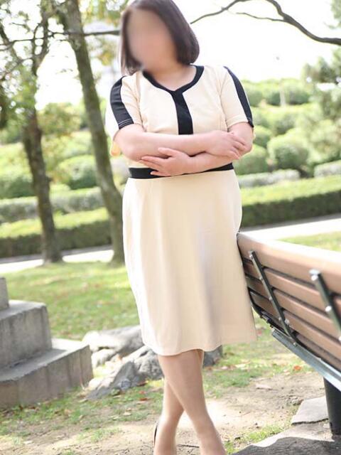 ことみ 待ちナビ(駅待ち合わせ型デリヘル)