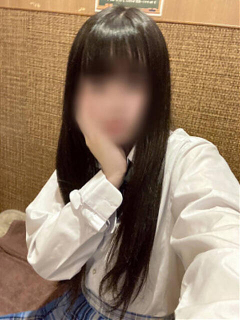 しずく 西川口ビデオdeはんど（店舗型ビデオBOX風手コキ店）