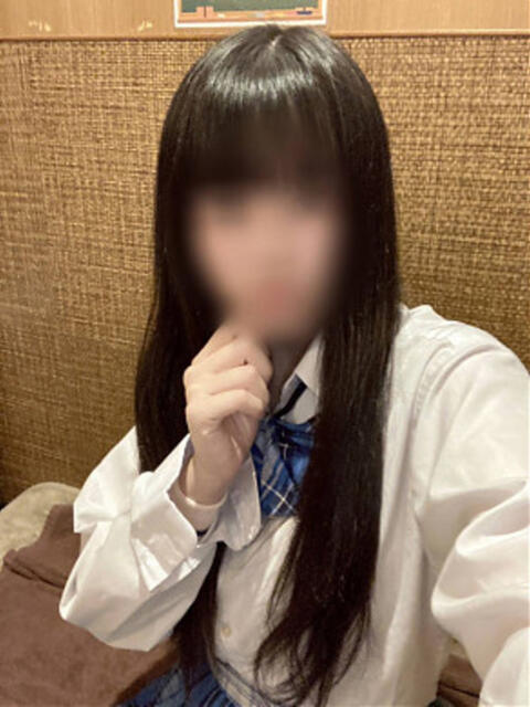 しずく 西川口ビデオdeはんど（店舗型ビデオBOX風手コキ店）