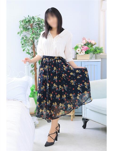 ひなみ 奥鉄オクテツ大阪(駅待ち合わせ型人妻デリヘル)