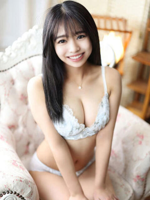 黒沢めあ 断りきれない美人マッサージ嬢たち（デリヘル＆エステ）