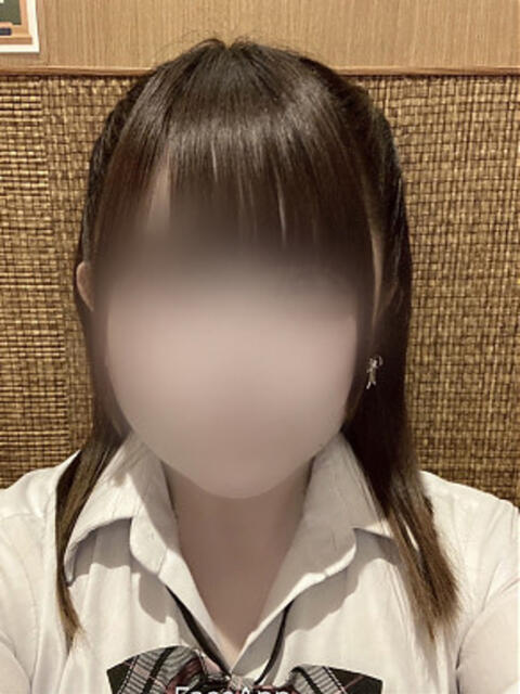 みく 西川口ビデオdeはんど（店舗型ビデオBOX風手コキ店）