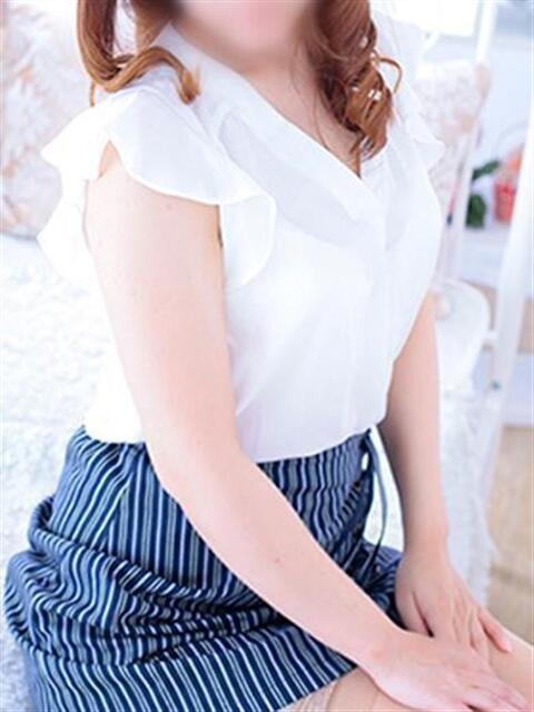 かんな 佐賀人妻デリヘル 「デリ夫人」（人妻デリヘル）