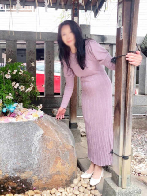 秋本 鶯うぐ（人妻系熟女デリヘル）