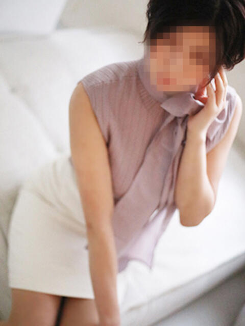 優彩(ゆあ) 人妻出逢い会 百合の園 山の手本店（人妻系デリヘル）