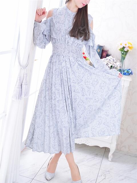 山森 由里子 熟女・人妻マダム宮殿（デリヘル）